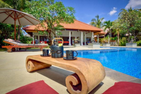 Villa Saffraan -Paradise at the Bali sea!-
